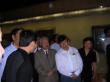 李源潮副主席、美协主席刘大为与画家孙嘉成在交谈2006年10月